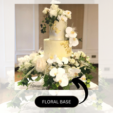 Load image into Gallery viewer, Floral Semi Naked Cake

